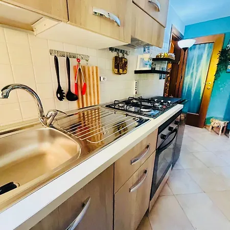 Family House Di Genny E Nicola Small Apartamento