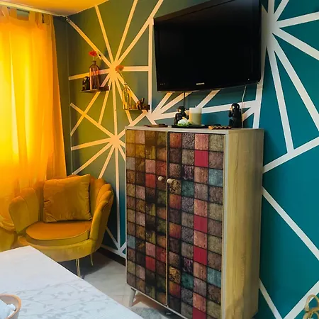 Apartment Family House Di Genny E Nicola Small