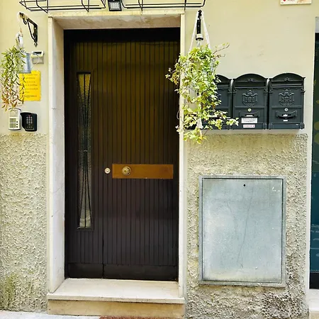 Apartment Family House Di Genny E Nicola Small *